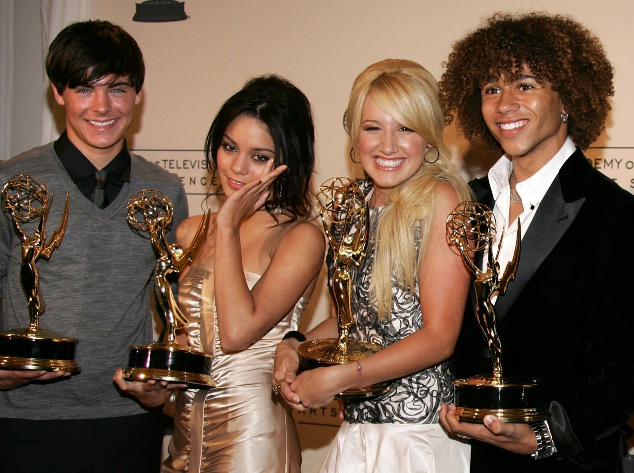 Vanessa Hudgens wallpapers Vanessa Hudgens