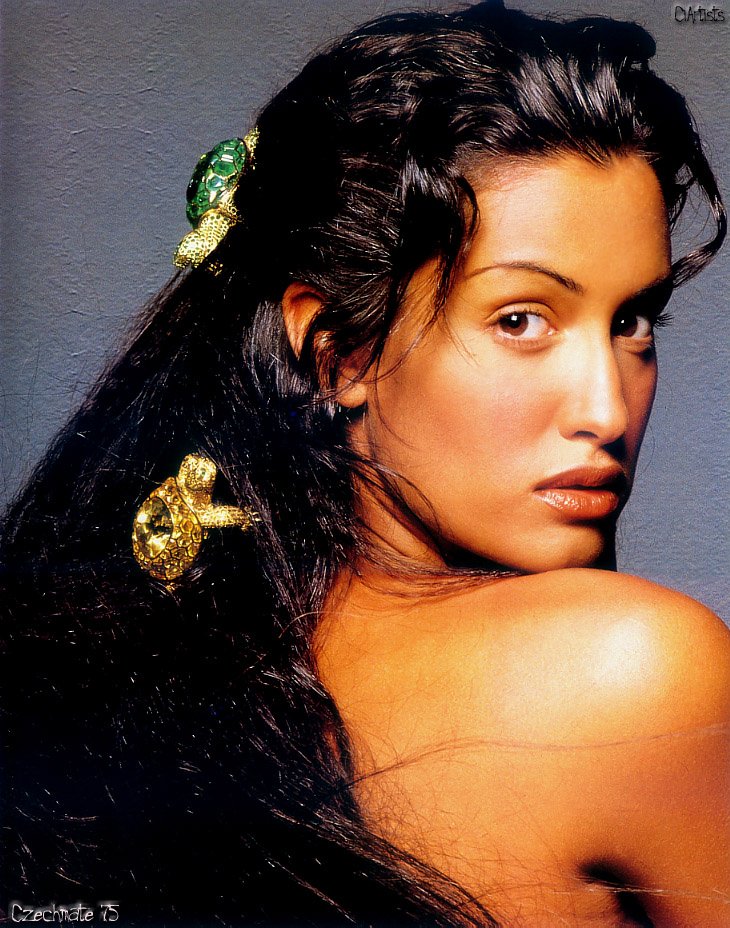 Yasmeen Ghauri