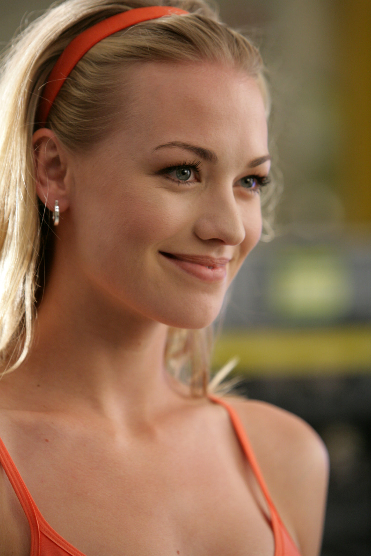 Yvonne Strahovski