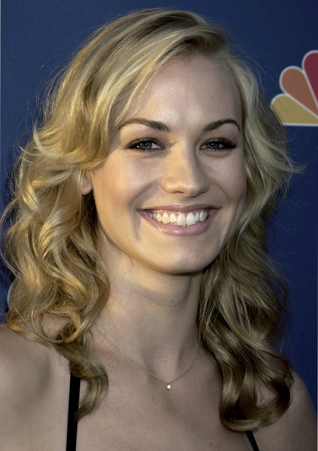 Yvonne Strahovski