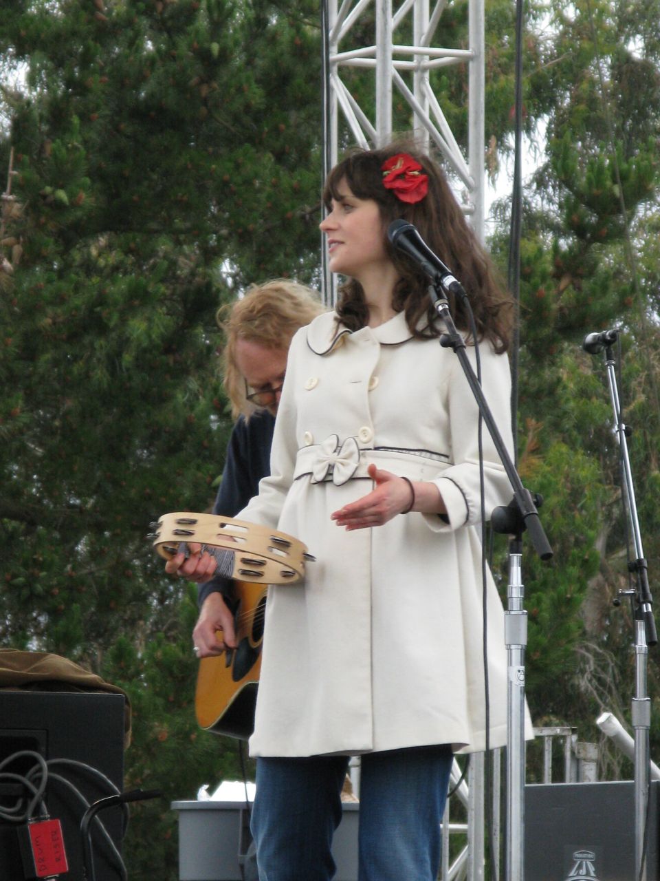 Zooey Deschanel wallpapers Zooey Deschanel